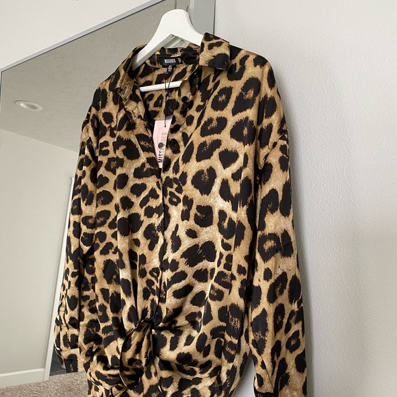 bronze extreme oversized satin shirt - Picture 5 of 6